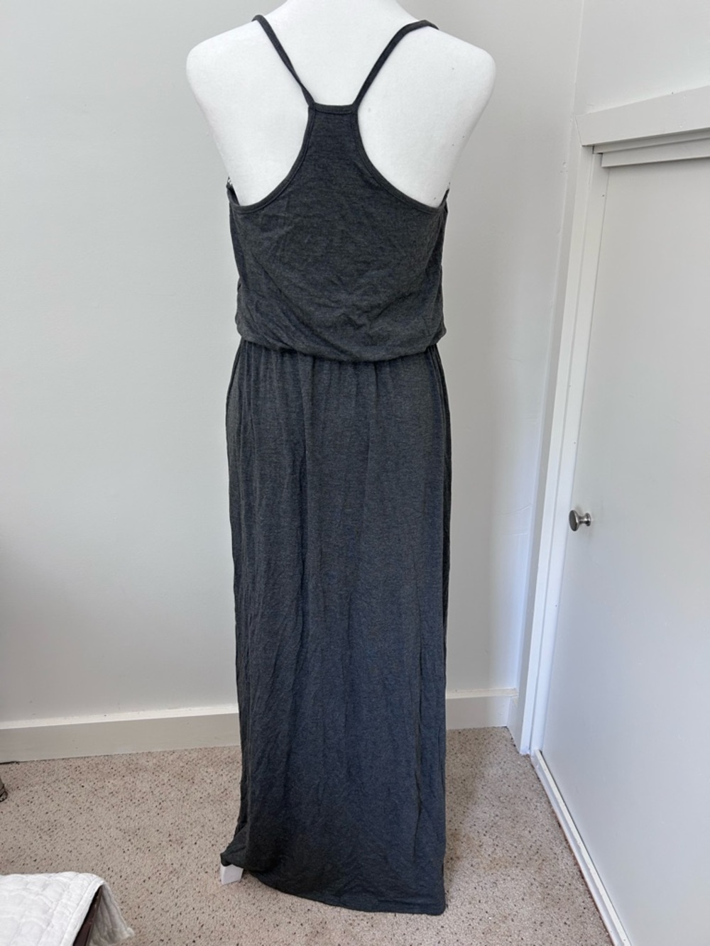 Rolla Coster Charcoal Gray Sleeveless V-Neck Maxi Dress - Picture 3 of 6